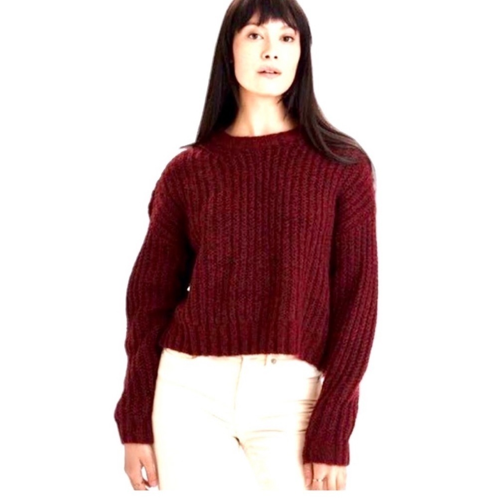 American Eagle Chunky Knit Crewneck Crop Slouchy Sweater Burgundy Red Large